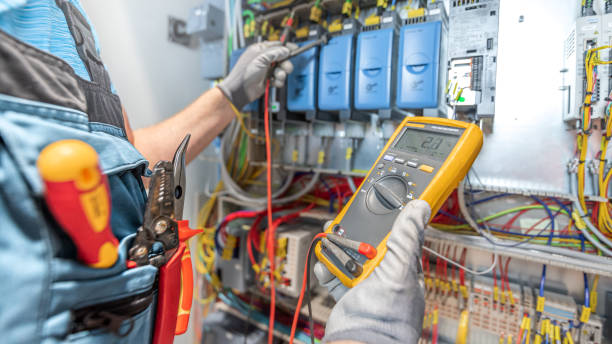 Best Electrical Contractors for Businesses  in Heber Springs, AR