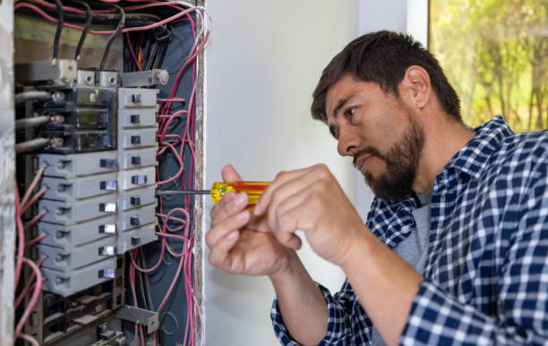 Best Emergency Electrical Repair  in Heber Springs, AR